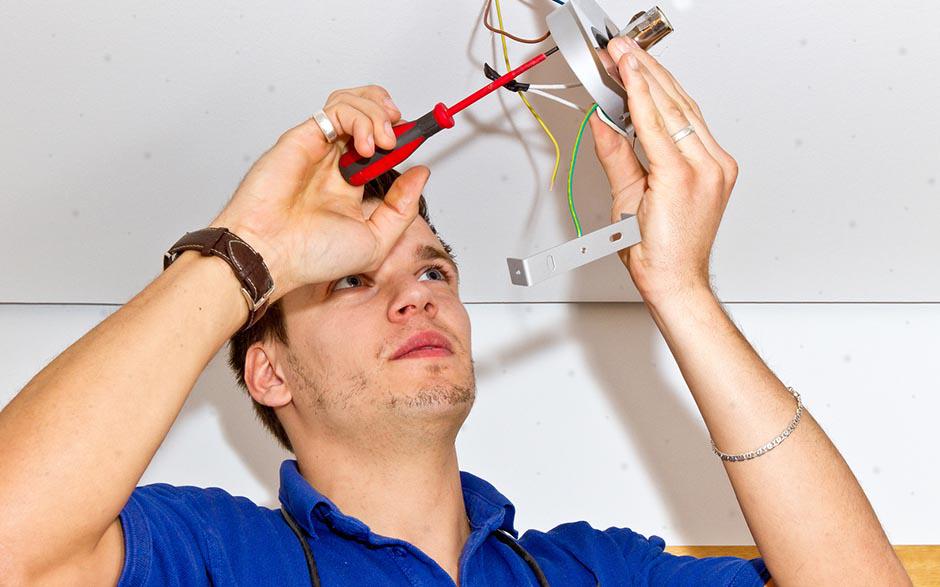 électricien urgence Lardy